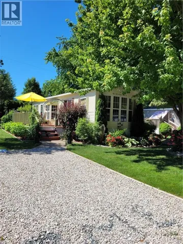 77307 BLUEWATER Highway Unit# 9, Bayfield, Ontario N0M1G0