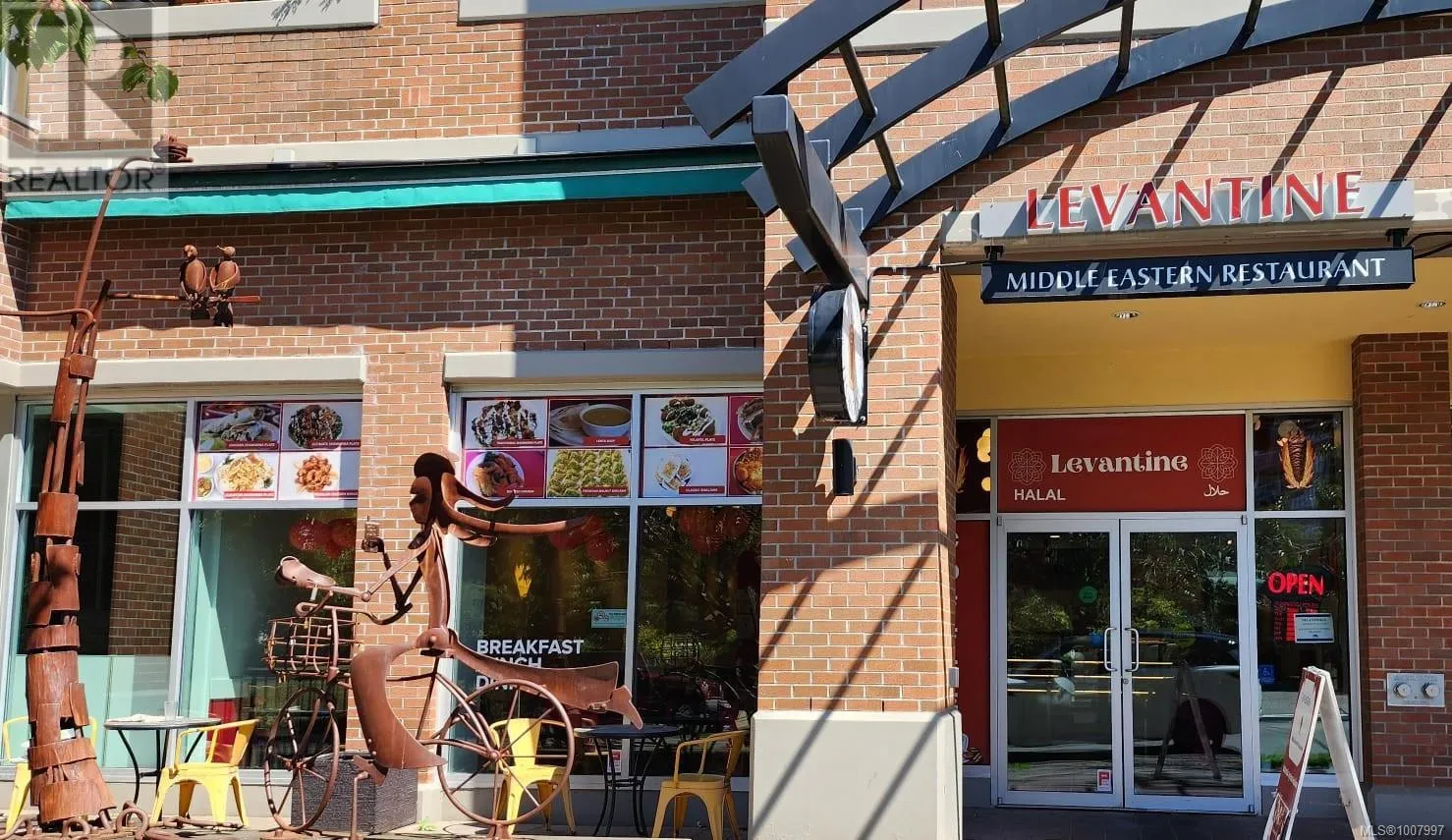 Commercial Sale For Sale