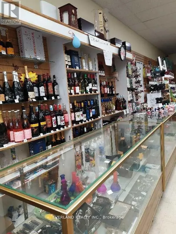 Commercial Sale For Sale