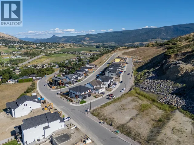 410 Arrowleaf Rise, Coldstream, British Columbia V1B2P2