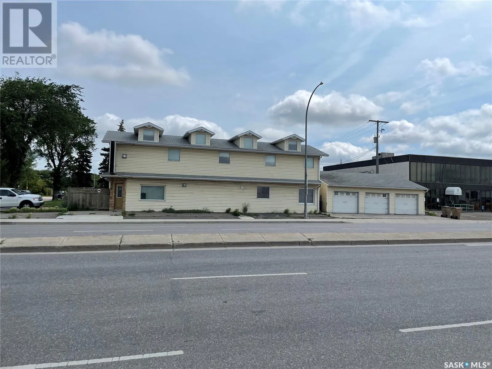 Commercial Sale For Sale