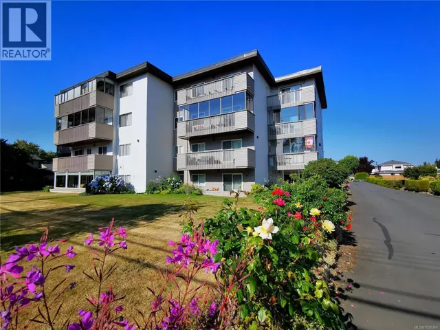 407 10016 Third St, Sidney, British Columbia V8L2W8