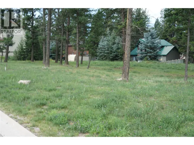 EAGLEBROOK Court Lot# 11, Fairmont Hot Springs, British Columbia V0B1L0