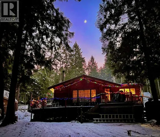 557 Weathers Way, Mudge Island, British Columbia V0R1X6