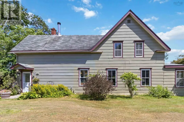 22 Hogg Lane, Sheet Harbour, Nova Scotia B0J3B0