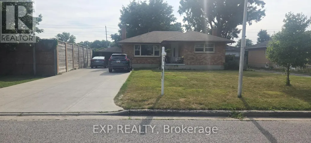 21 IRVING PLACE, London East (East D), Ontario N5V2H6