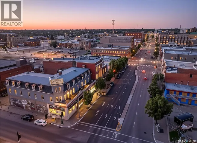 8 Main STREET N, Moose Jaw, Saskatchewan S6H0V8