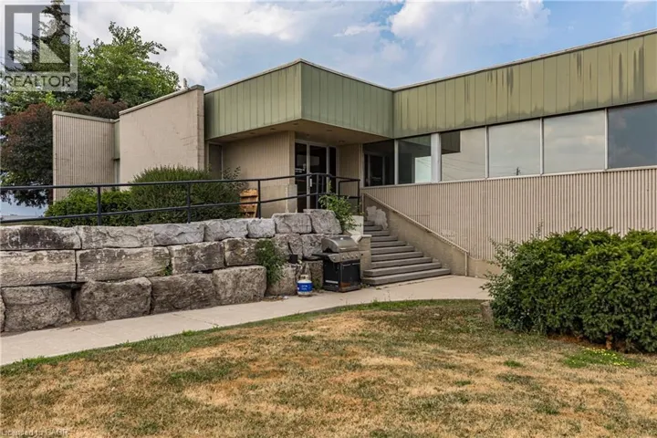 400 JONES Road, Hamilton, Ontario L8E5P4