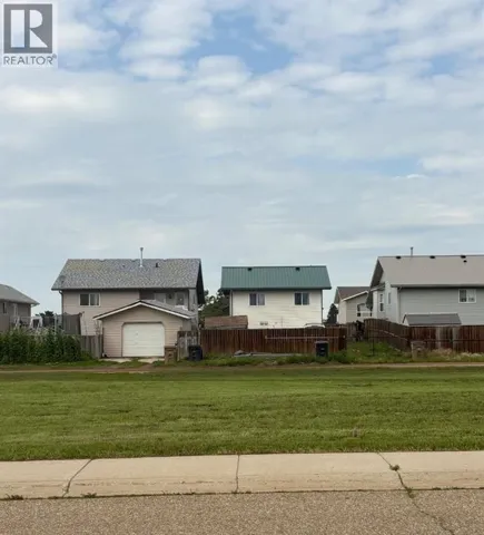 83 Upland Manor W, Brooks, Alberta T1R1C5