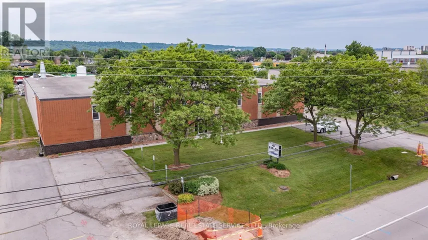 242 ARVIN AVENUE, Hamilton (Stoney Creek Industrial), Ontario L8E2L8