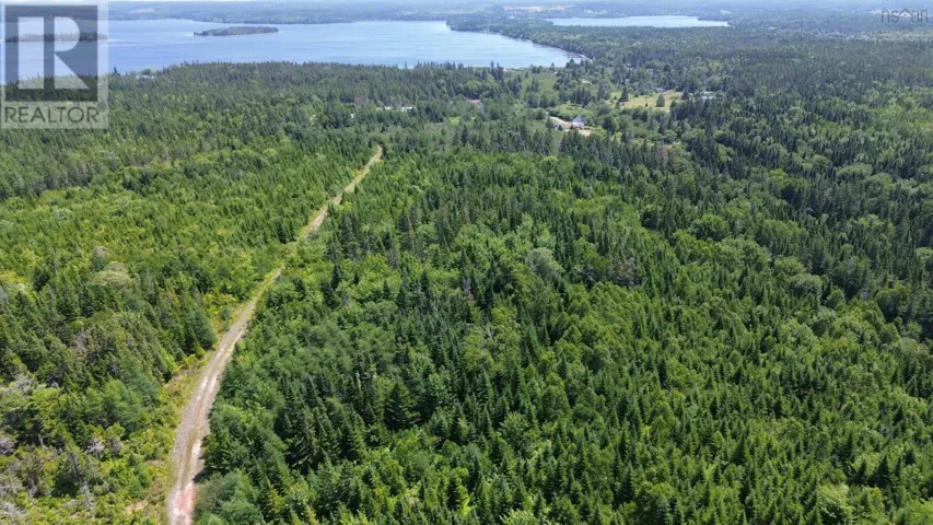 West Side Loch Lomond Road, Loch Lomond West, Nova Scotia B2E1C3