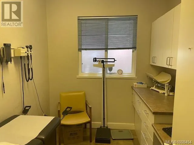 Commercial Sale For Sale