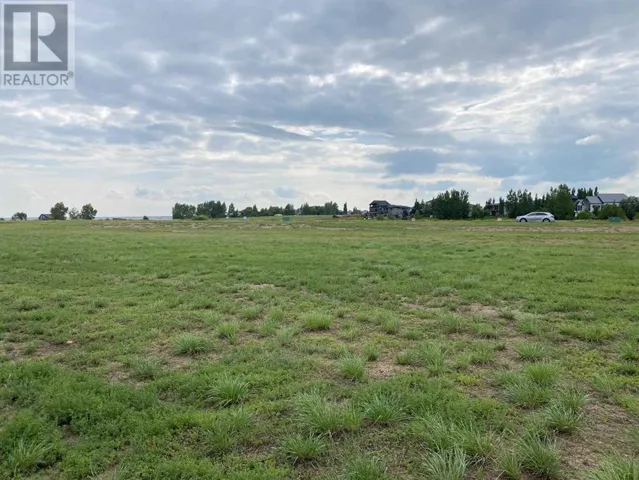 35 Kingfisher Estates, Lake Newell Resort, Alberta T1R0X5