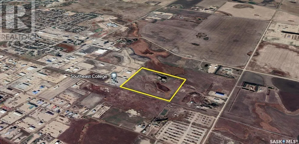 High Profile Comm Land - South Parcel, Estevan Rm No. 5, Saskatchewan S4A2A1