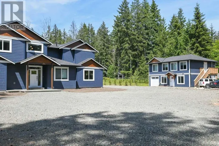 2390 Barbara Rd, Courtenay, British Columbia V9J1L9