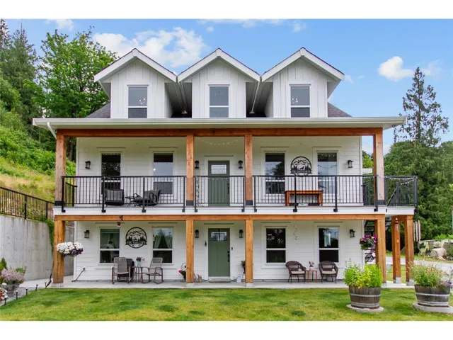 34821 FERNDALE AVENUE, Mission, British Columbia V2V7C8