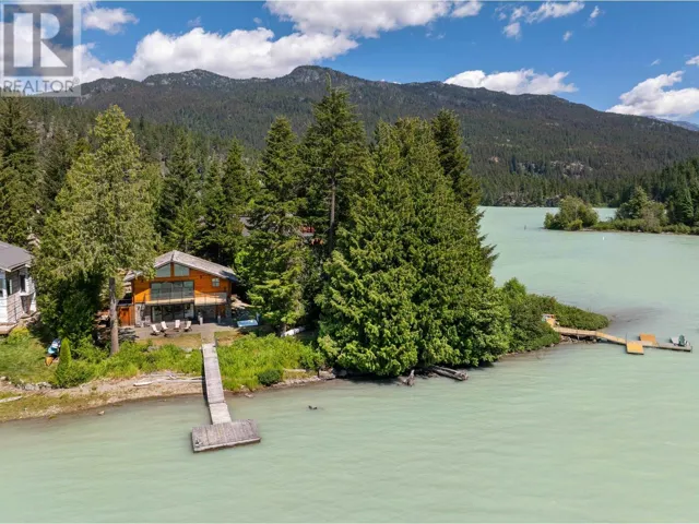 9249 LAKESHORE DRIVE, Whistler, British Columbia V8E0G6