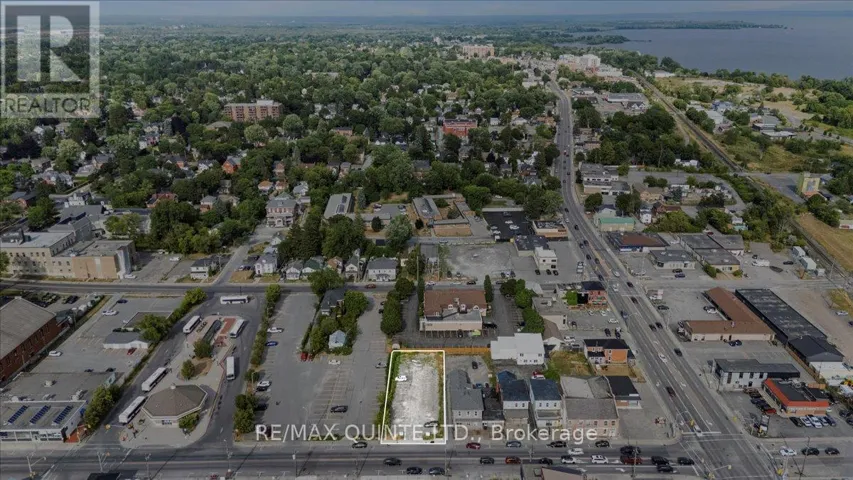 155 PINNACLE STREET, Belleville (Belleville Ward), Ontario K8N3A5