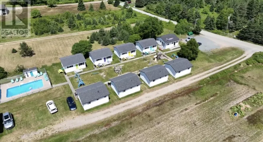 13 Bank Road, Eastport, Newfoundland & Labrador A0G1Z0