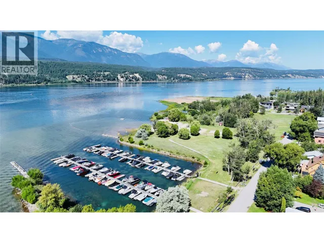 4688 Poplar Street, Windermere, British Columbia V0B2L2