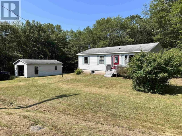 41 JAMES Street, Brooklyn, Nova Scotia B0J1H0