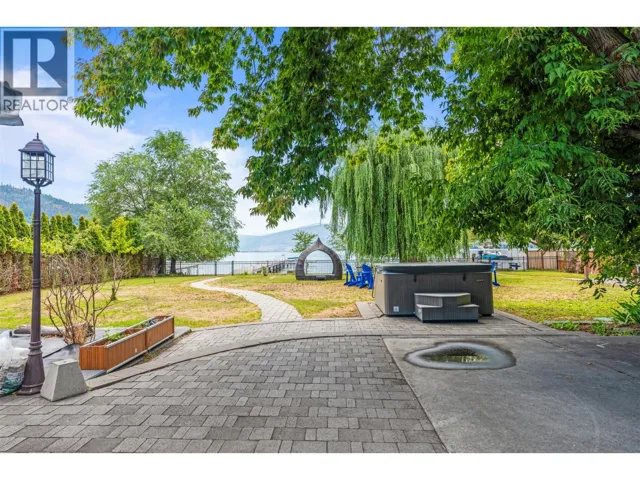 2640 Lakeshore Road, Vernon, British Columbia V1H1N1