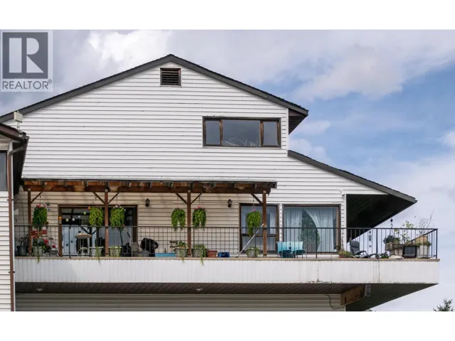 1261 Trans Canada Highway Unit# 1 Lot# 15, Sorrento, British Columbia V0E2W0