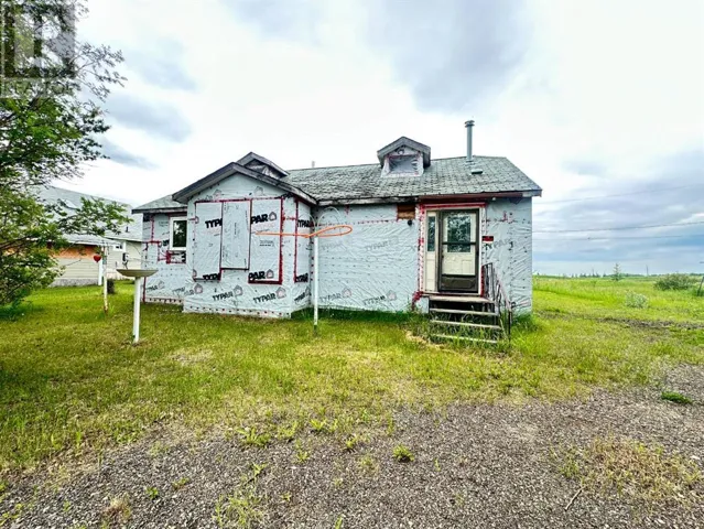106 2 Street W, Waseca, Saskatchewan S0M3A0