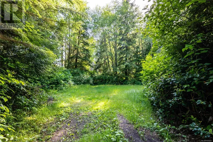 1208 Lynn Rd, Tofino, British Columbia V0R2Z0