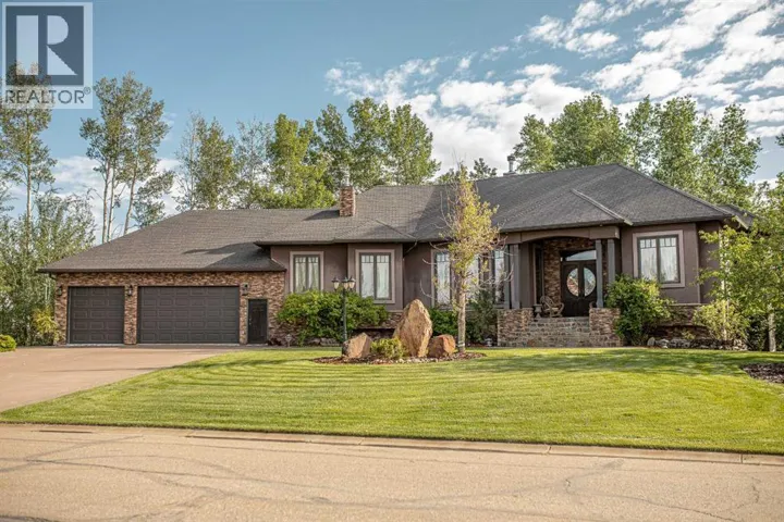 13 Chinook Crescent, High Level, Alberta T0H1Z0