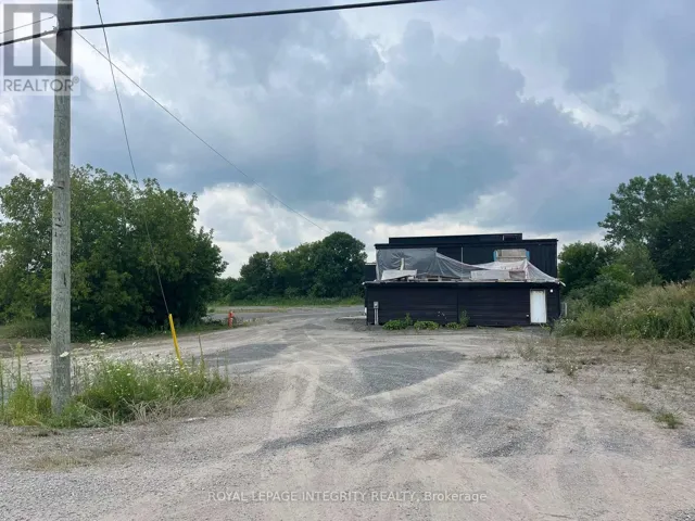 3009 CARP ROAD, Ottawa, Ontario K0A1L0