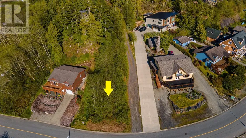 338 Pacific Cres, Ucluelet, British Columbia V0R3A0