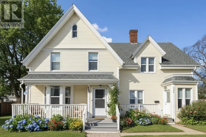 250-252 CENTRAL STREET, Summerside, Prince Edward Island C1N3M4