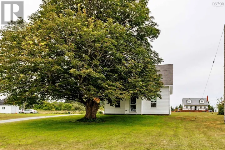 684 Highway 335 Highway, West Pubnico, Nova Scotia B0W3S0