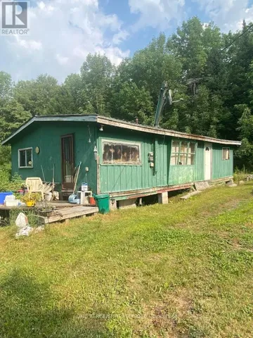 1104 HAWN ROAD, Bracebridge (Draper), Ontario P1L1X1