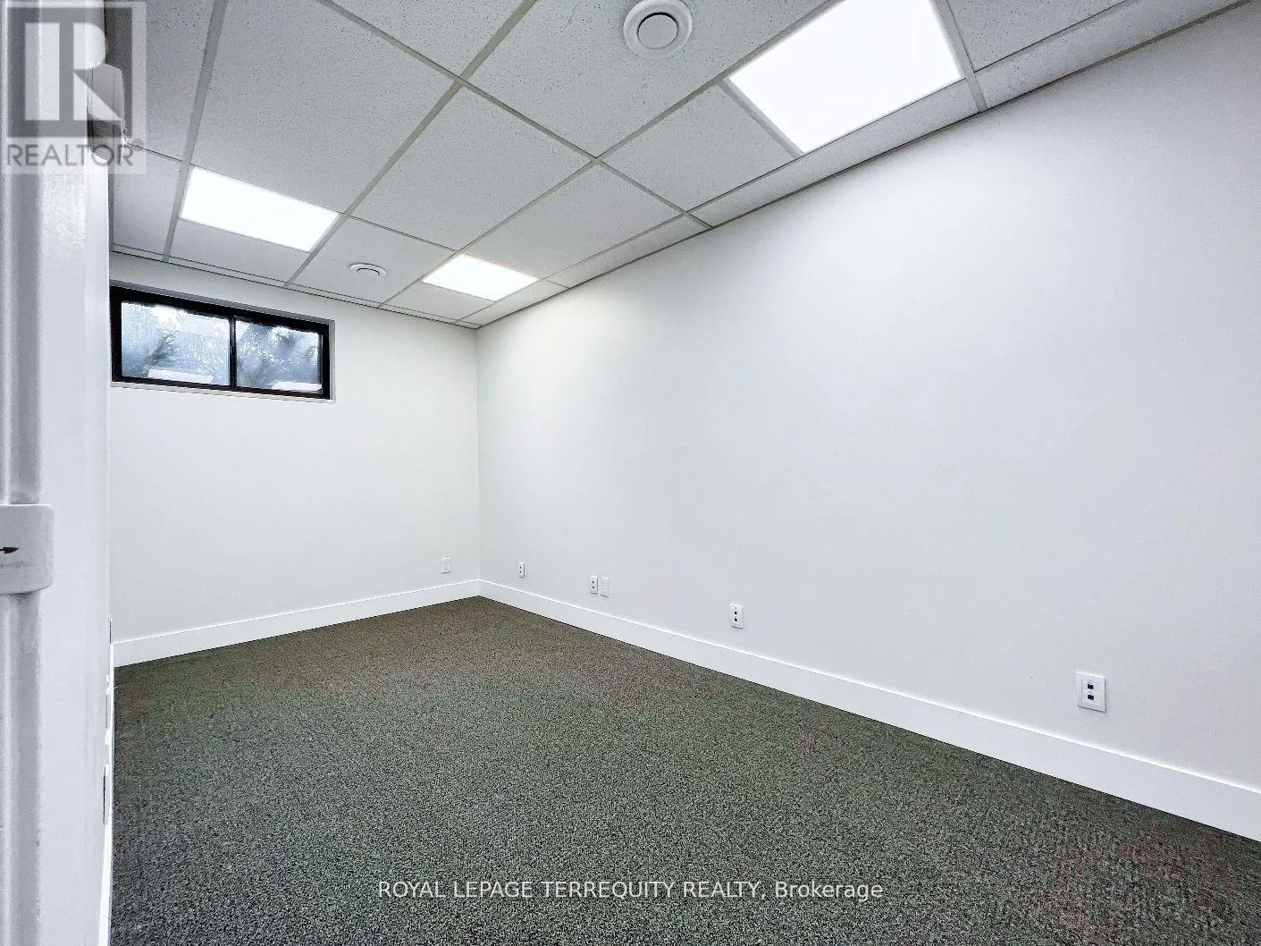 Commercial Sale For Sale