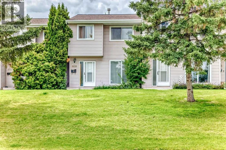 609 40 Street NE, Calgary, Alberta T2A6S1