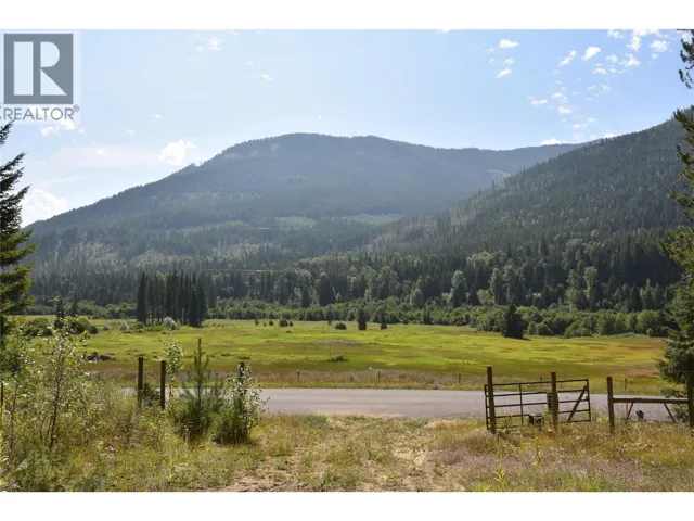4145 Ross Spur Road, Fruitvale, British Columbia V0G1L1