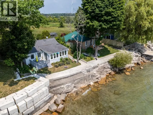 2110 LAKESHORE Road, Dunnville, Ontario N1A2W8