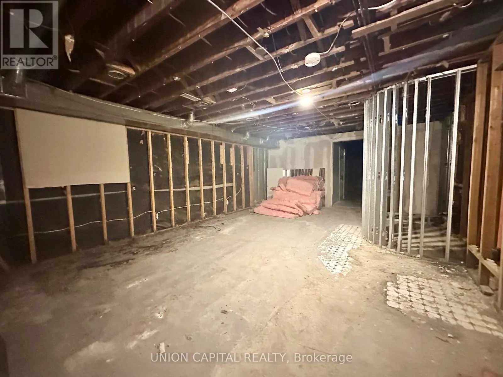 Commercial Sale For Sale