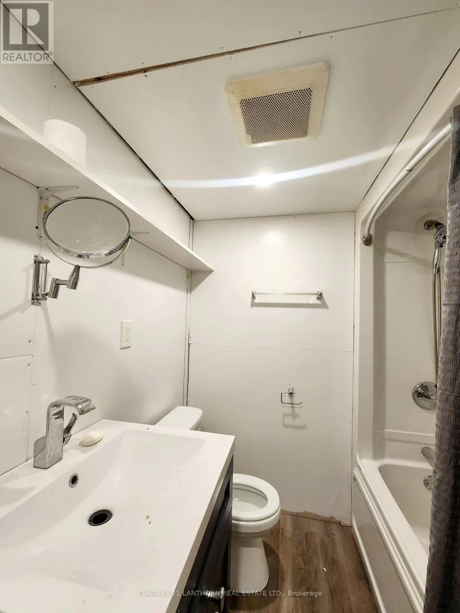 Commercial Sale For Sale