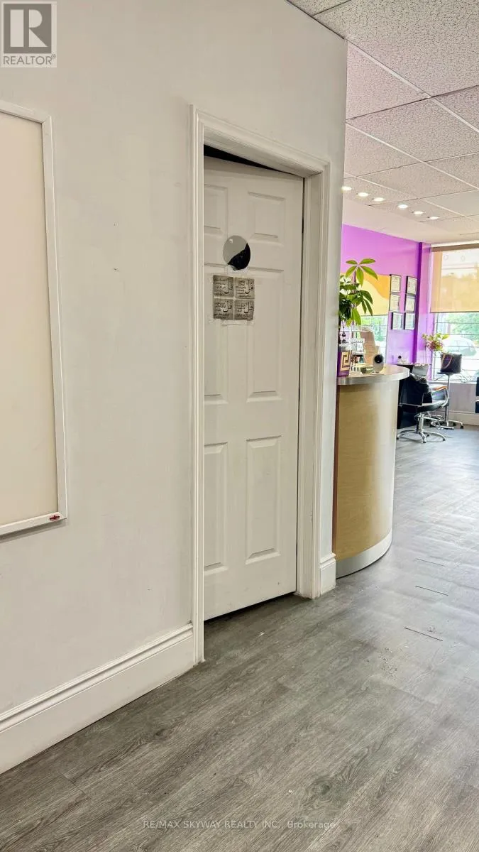 Commercial Sale For Sale