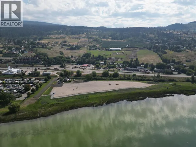 7850 Redwing Road, Vernon, British Columbia V1B3W6