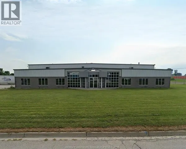 775 GILLARD STREET, Wallaceburg, Ontario N8A5G7