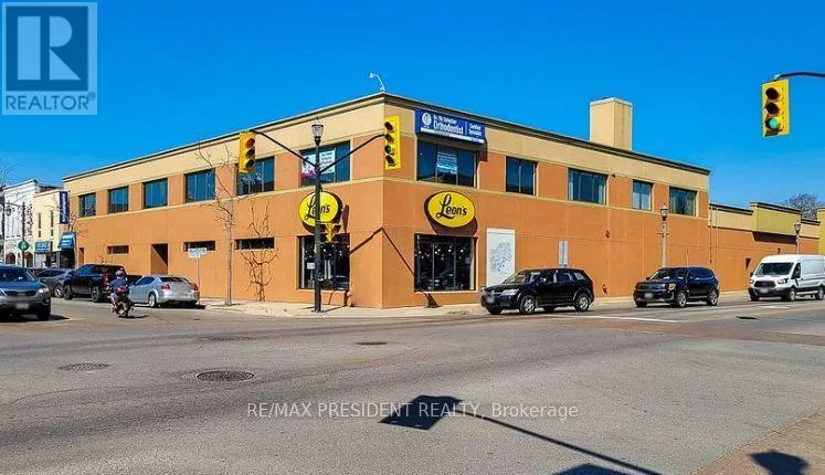 24 NORFOLK STREET N, Norfolk (Simcoe), Ontario N3Y5C6