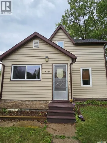W 218 7th STREET W, Carlyle, Saskatchewan S0C0R0