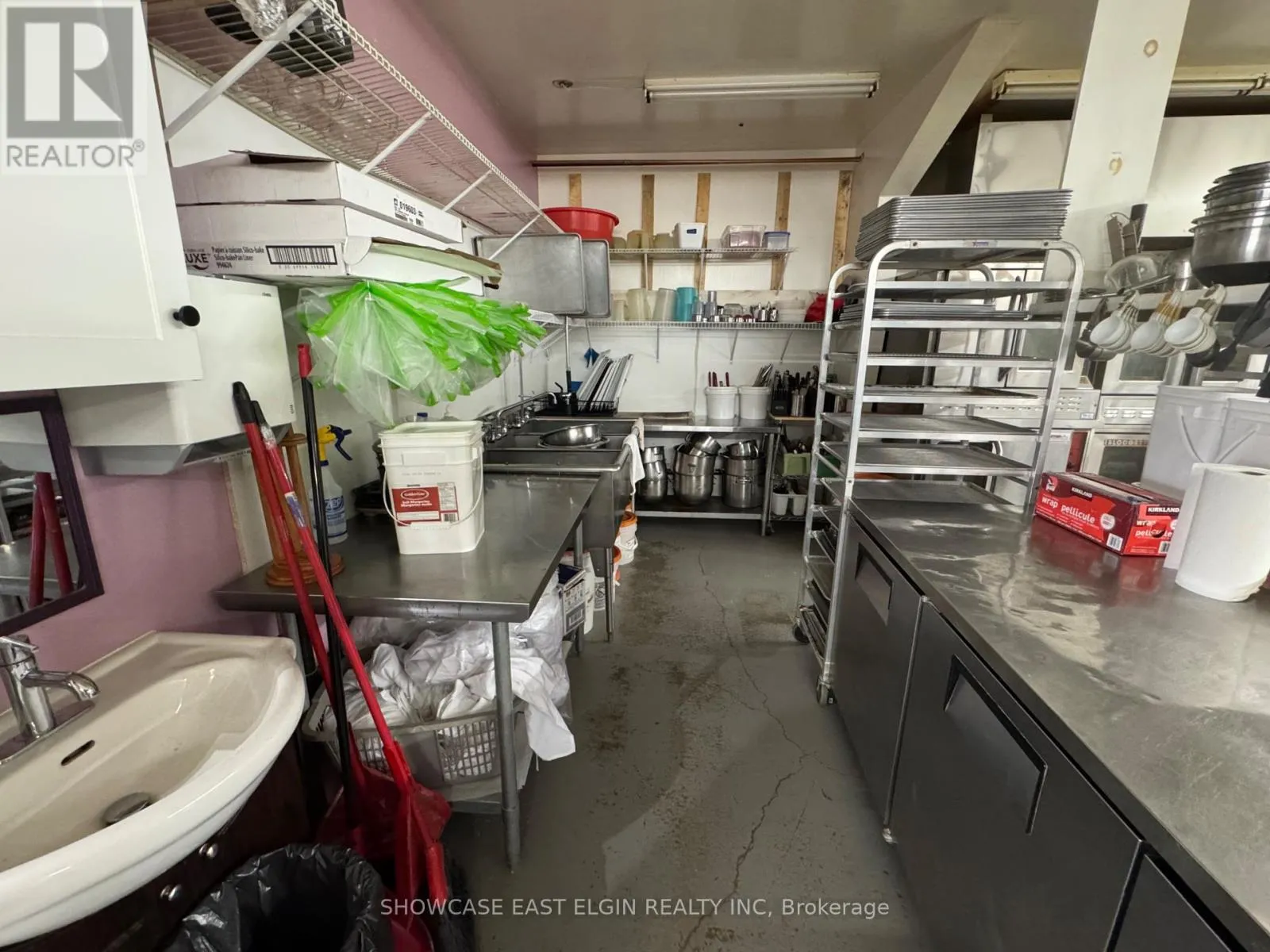 Commercial Sale For Sale