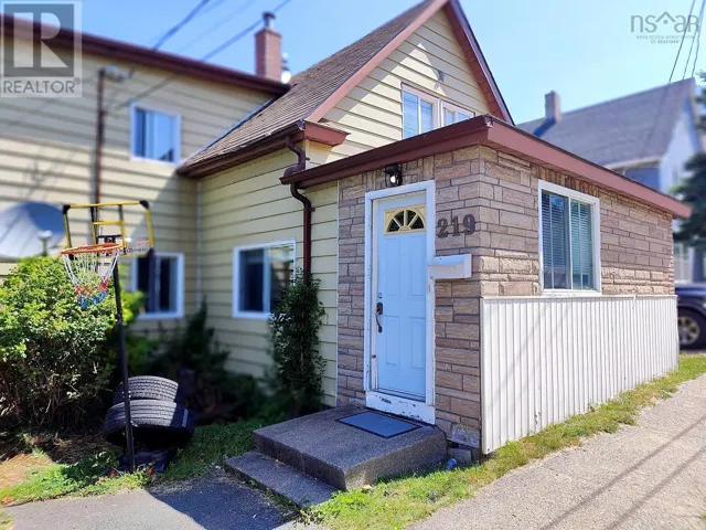 219 Rockdale Avenue, Sydney, Nova Scotia B1P1Z8
