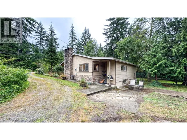 11185 272 STREET, Maple Ridge, British Columbia V2W1Y6