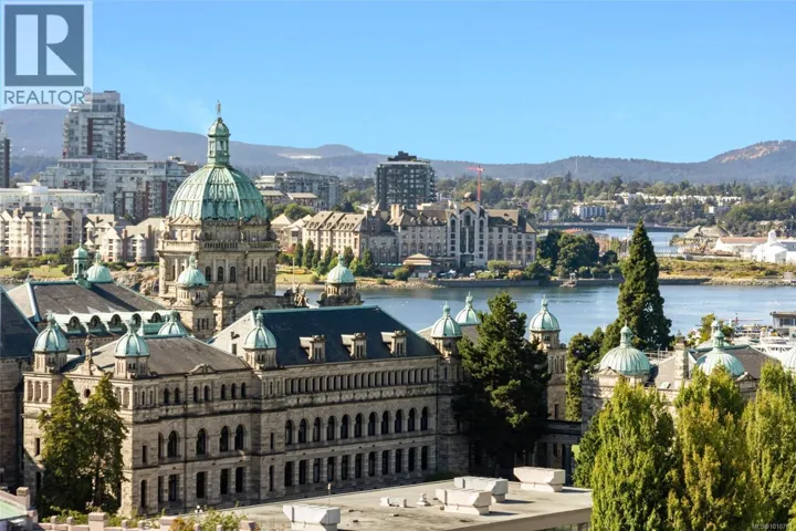 904 647 Michigan St, Victoria, British Columbia V8V1S9
